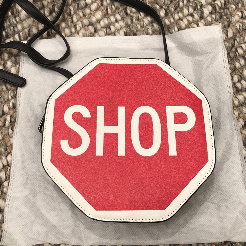 “SHOP” SIGN XBODY